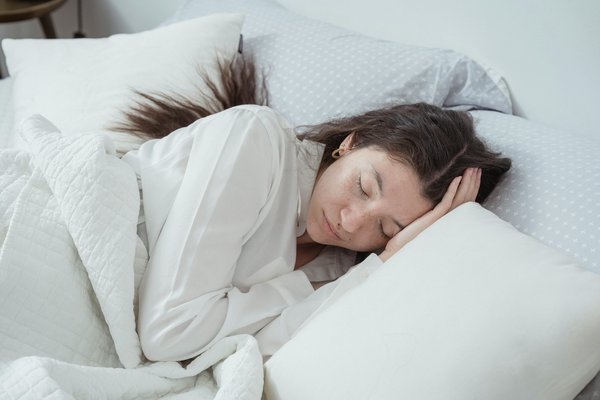 Discover the benefits of a sleep cushion for better rest
